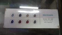 مكبر صوت لاسلكي صغير يعمل باللمس WM-1800